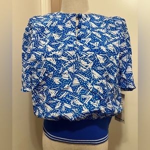 VTG Evanna Petite Size 4 Short Sleeve Blue/ White Blouse Layered NWT.